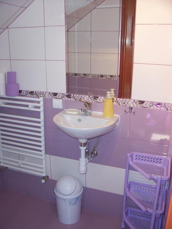 Gosciniec Nad Stawem Villa Szczytno  Phòng bức ảnh